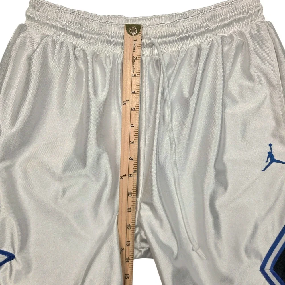 Jordan Legacy Retro Basketball Shorts Mens L White Blue Star Shiny Satin